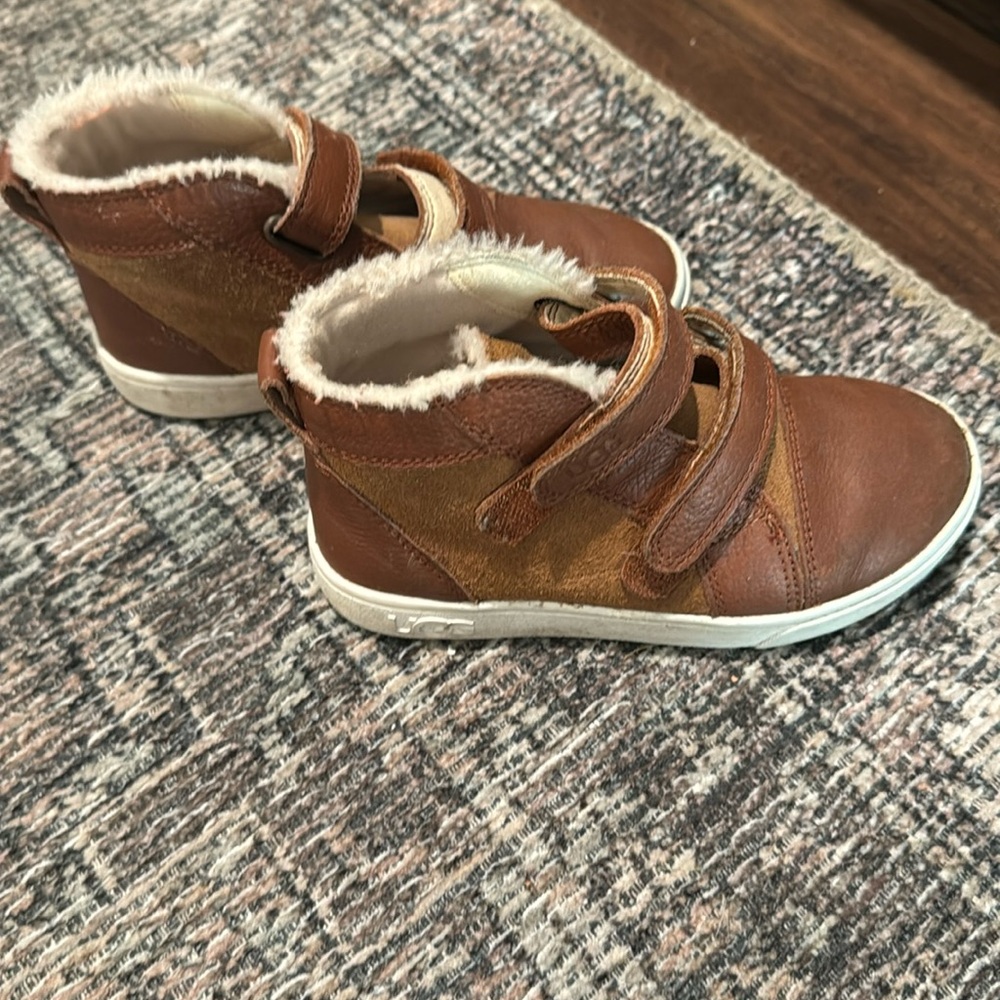 UGG Kids Rennon II